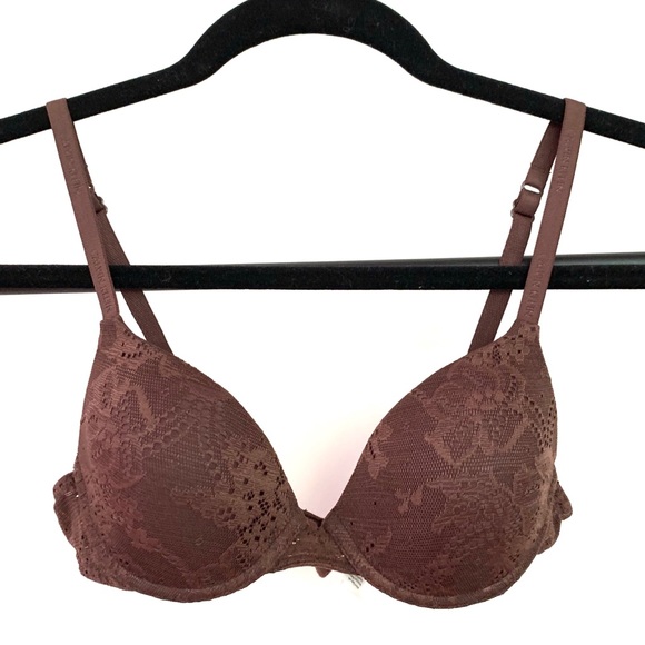 Calvin Klein Underwear Other - Calvin Klein Perfectly Fit Lace Bra 32A